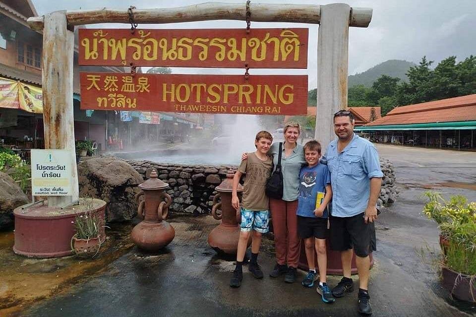 mae kachan hot springs